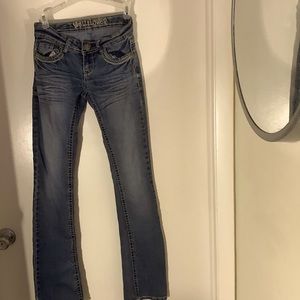 Wallflower jeans. Look great on! Size 0. Very comfy